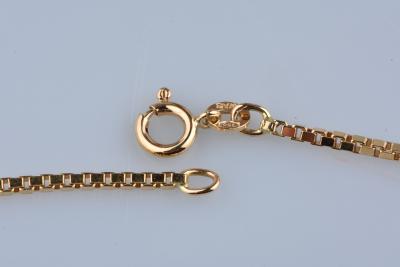 Collier chaîne en or jaune 18 carats, maille vénitienne 2