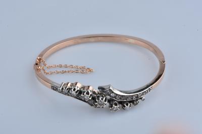 Bracelet jonc ouvrant en or rose 18 carats et en argent 2