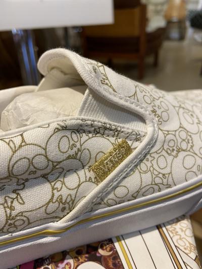Vans x Murakami - gold skull 2