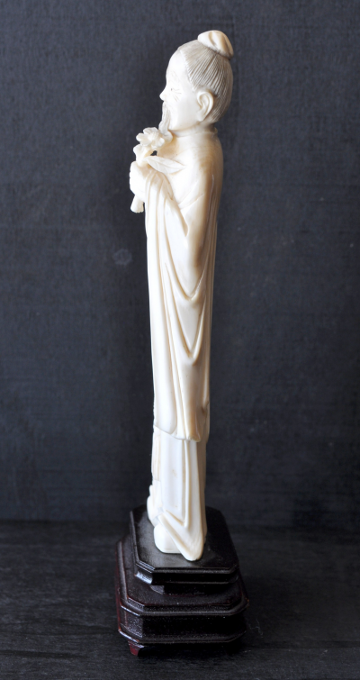 Chine - Sculpture en ivoire représentant un sage, XXème siècle 2