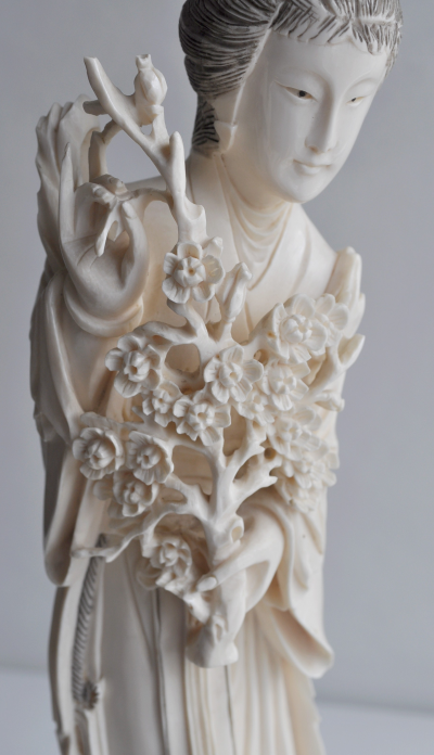 Japon - Sculpture en ivoire, vers 1950 2