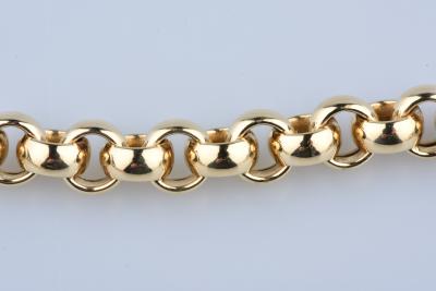 Bracelet en or jaune 18 carats, grosse maille jaseron fermoir bouée. 2