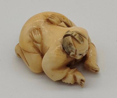 Japon - Netsuke ivoire, début du XXème siècle 2