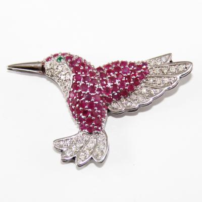 Broche Colibri en or blanc 2