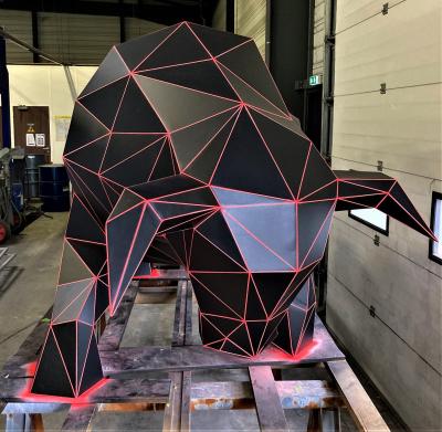 Benjamin DUCLOS - Taureau Origami - Sculpture en métal peint 2