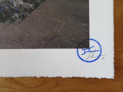JR - JR au Louvre, 29 Mars 2019, Paris, France (18h08) - Lithographie signée au crayon 2