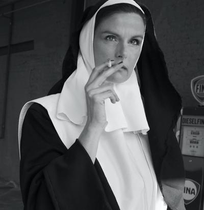 ALAIN DAUSSIN - Nun, 2019  - Photographie 2
