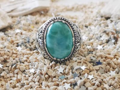 Bague chevaliere en argent avec cabochon de Larimar 2
