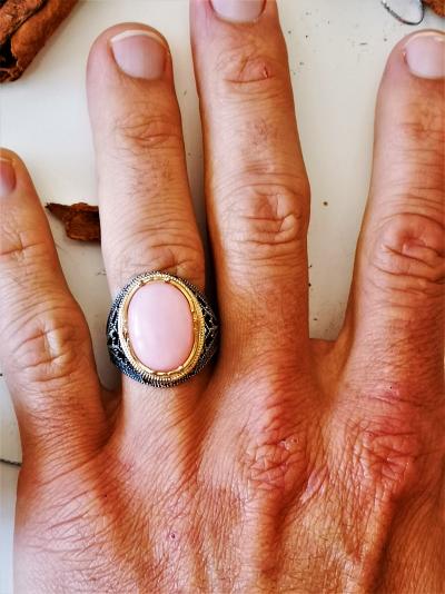 Bague chevaliere en argent Opale rose 2