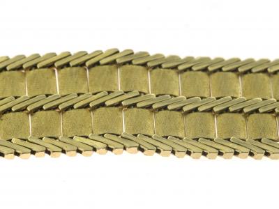 Bracelet large en or jaune 14 carats, femoir cliquet. 2