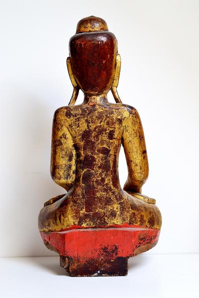 Birmanie - Bouddha en bois laqué et doré 2
