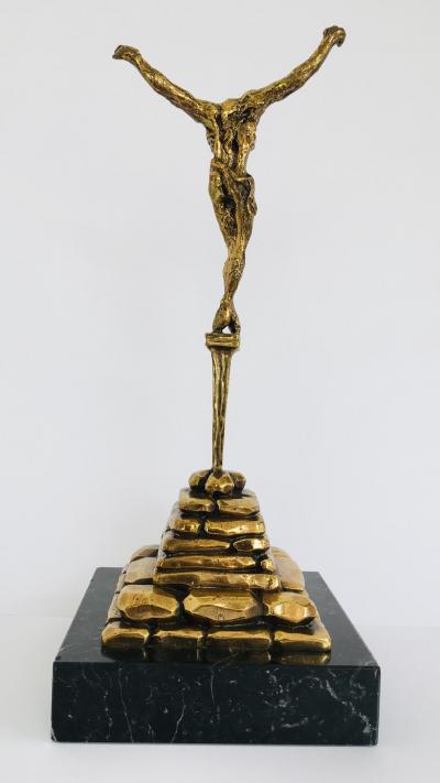 Salvador DALI (d’après) - Christ de Saint Jean de Croix - Sculpture en bronze signée 2