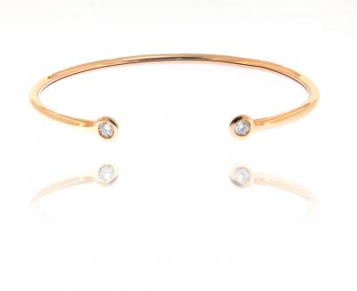Bracelet en or massif rose 18 carats ornée de 2 diamants de synthèse ronds brillants de 0,20 carat. (0,10 ct chacun) 2
