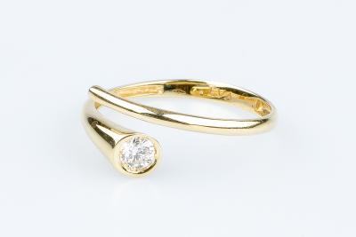 Bague en or jaune massif 18 carats ornée de 19 diamants de synthèse ronds brillants de 0,48 carats 2