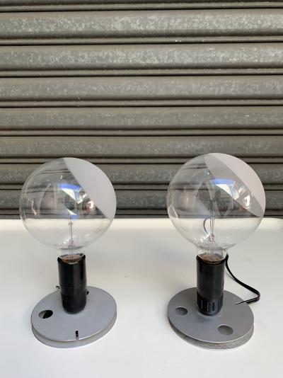 Achille CASTIGLIONI - Paire de lampes Lampadina, 1972 - verre et acier 2