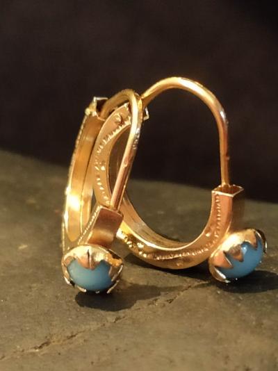 Boucle D’oreille Créole Vintage - En Or 18K (750) Et Opaline Bleue -Décor Ciselé 2