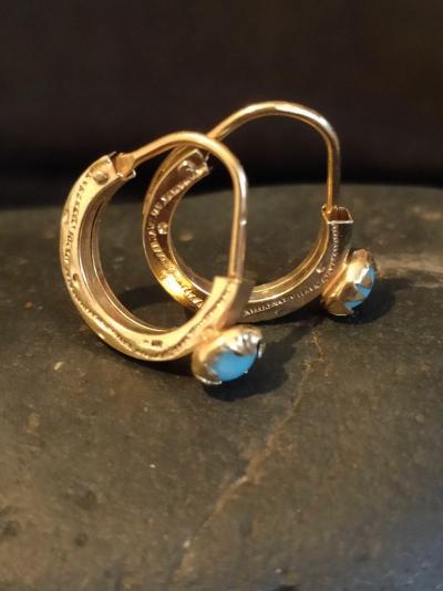 Boucle D’oreille Créole Vintage - En Or 18K (750) Et Opaline Bleue -Décor Ciselé 2