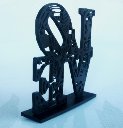 PyB - Love, 2021 - Sculpture 2