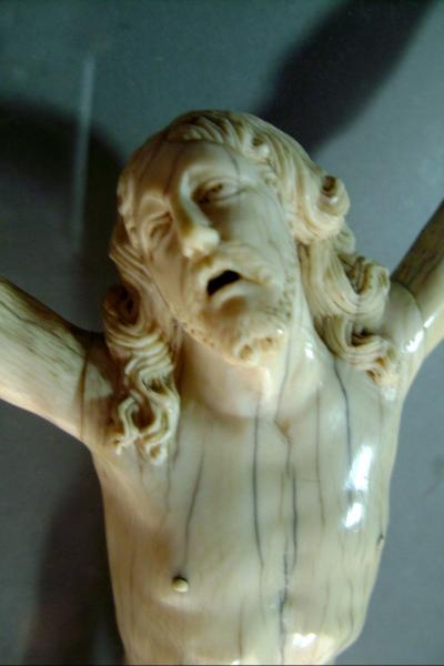 France - Christ en ivoire, fin XVIIe/ début XVIIIe siècle 2