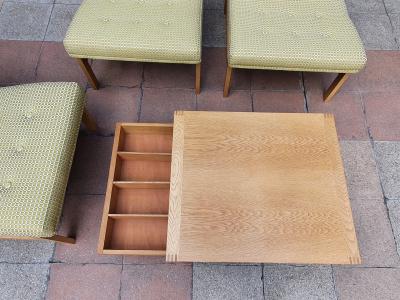 Ole GJERLØV-KNUDSEN & Torben LIND  - Set de trois chauffeuses et table basse, vers 1960 2