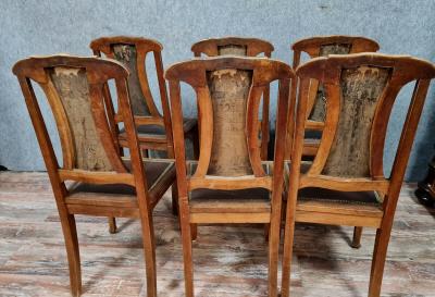 Série de 6 chaises époque Art Nouveau en bois naturel et cuir 2