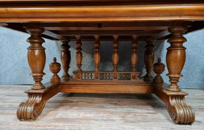 Table Renaissance en noyer, XIXe siècle 2
