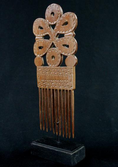 Ghana, Ethnie Ashanti - Ancien Peigne avec socle sur mesure 2