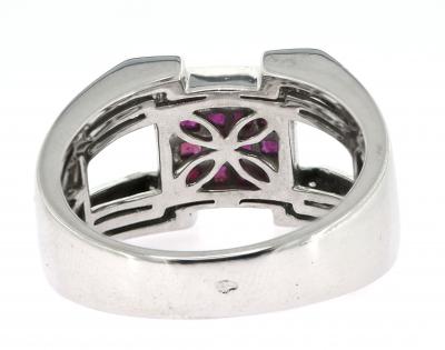 Bague baté en or blanc et rubis 2