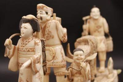 Chine Famille paysanne en marche os, Chine, Milieu XXème 2