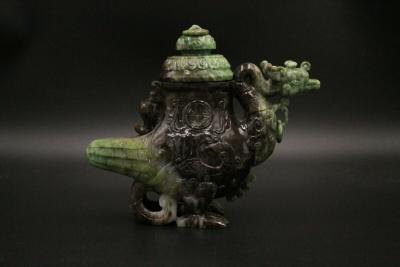 Chine, début XXème siècle - Jade, vase phénix archaïsant 2