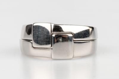A.ROURE - Bague en or blanc 18 carats 2