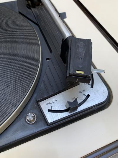 F.lli CASTIGLIONI - Brionvega RR126 beige, circa 1960 2