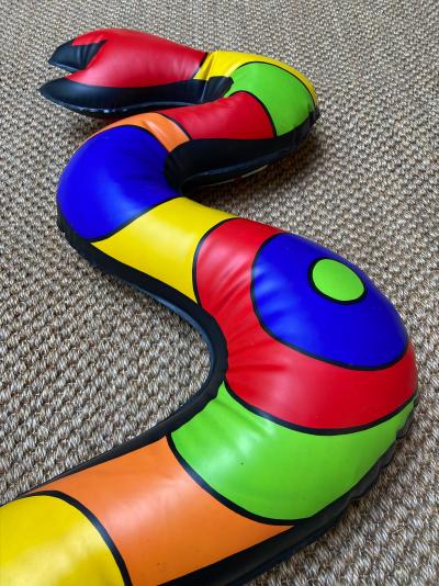 Niki DE SAINT PHALLE (d’après) - Serpent, 2002 - Sculpture gonflable 2