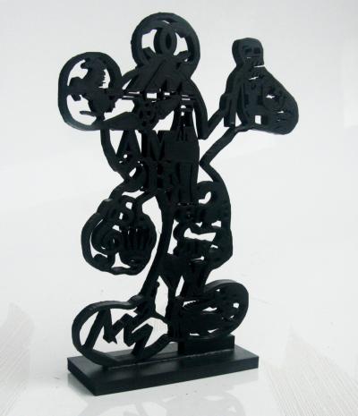 PyB - Mickey art and logos, 2021 - Sculpture 2