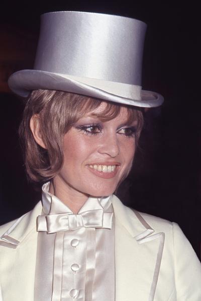 Roger PICARD - Brigitte Bardot, Gibus Gala de l’union des artistes, 1970 - Photographie 2