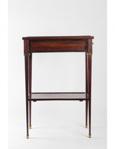 Petite table d’époque Louis XVI 2