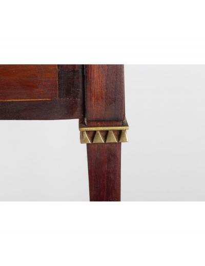 Petite table d’époque Louis XVI 2