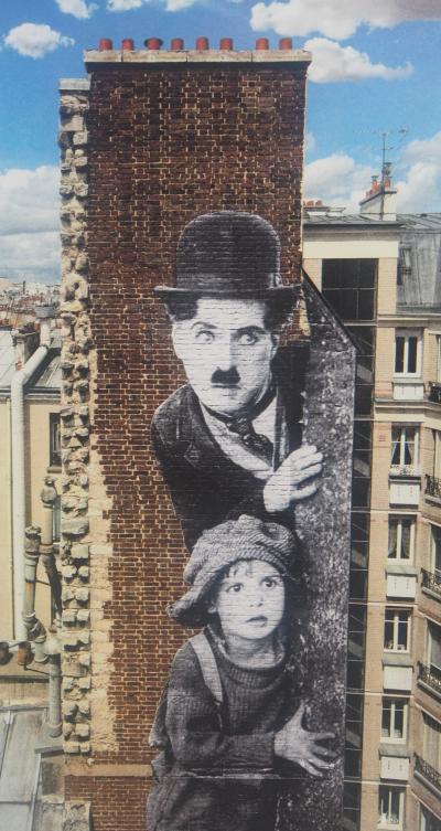 JR (1983-) Jean René dit, - Hommage à Charlie Chaplin, 2021 - Lithographie originale signée 2