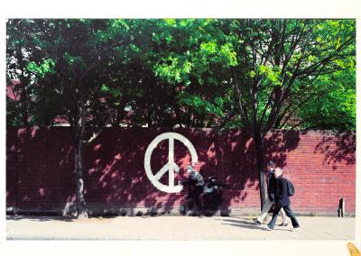 Steve LAZARIDES - Banksy : Keep the Peace (CND soldiers) - Photographie signée 2