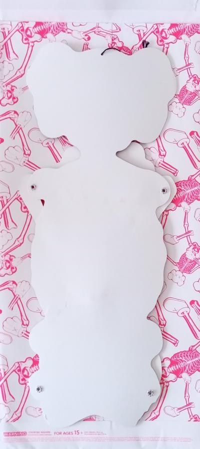 Kaws - Skeleton Board Cut out Ornament Bones (Pink), 2021 - Sérigraphie sur carton 2