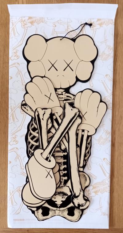 ポスター KAWS Skeleton Board Cutout Ornament KAWS Skeleton Board Cutout Ornament Green for Sale in Los