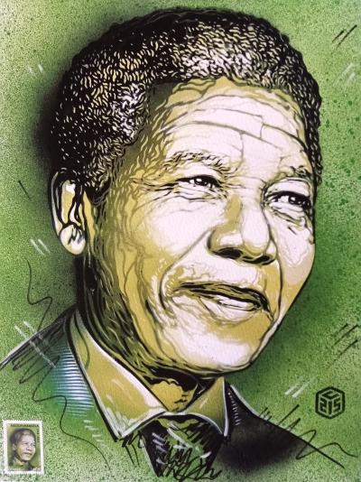 C215 - Nelson Mandela réhaussé 2