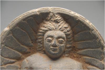 Pakistan - Région du Gandhara - Représentation de Bouddha en buste, Ier siècle ap. J. -C. 2