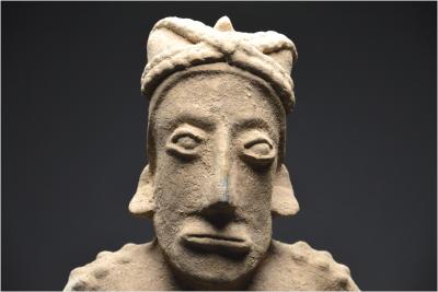Mexique Occidental - Culture Jalisco, Importante statuette de dignitaire, 300 av - 300 ap J. -C. 2