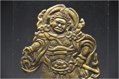 Tibet- Représentation d’un Lokapala en cuivre repoussé, XVIIIème - XIXème siècle 2