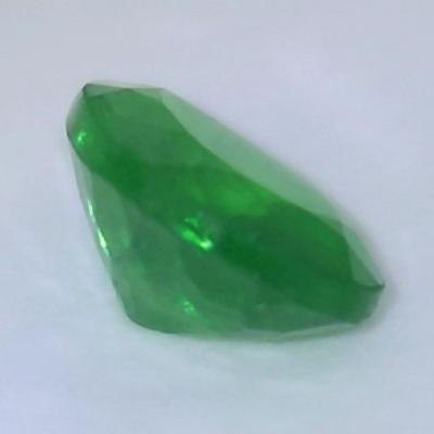 1,32 ct. Tsavorite (Grossularite-Grenat) 2