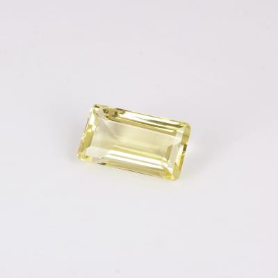 33,77 carats. Citrine jaune 2