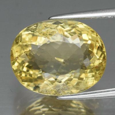 8.32 ct. Natural Yellow Beryl 2