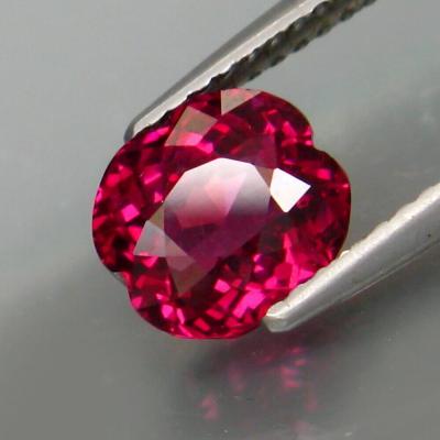 2,42 carats. Grenat Rhodolite Violet 2
