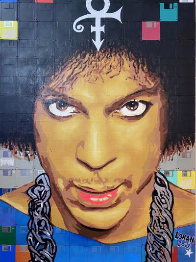 Loran - Prince, 2018 - Acrylique sur floppy disk 2